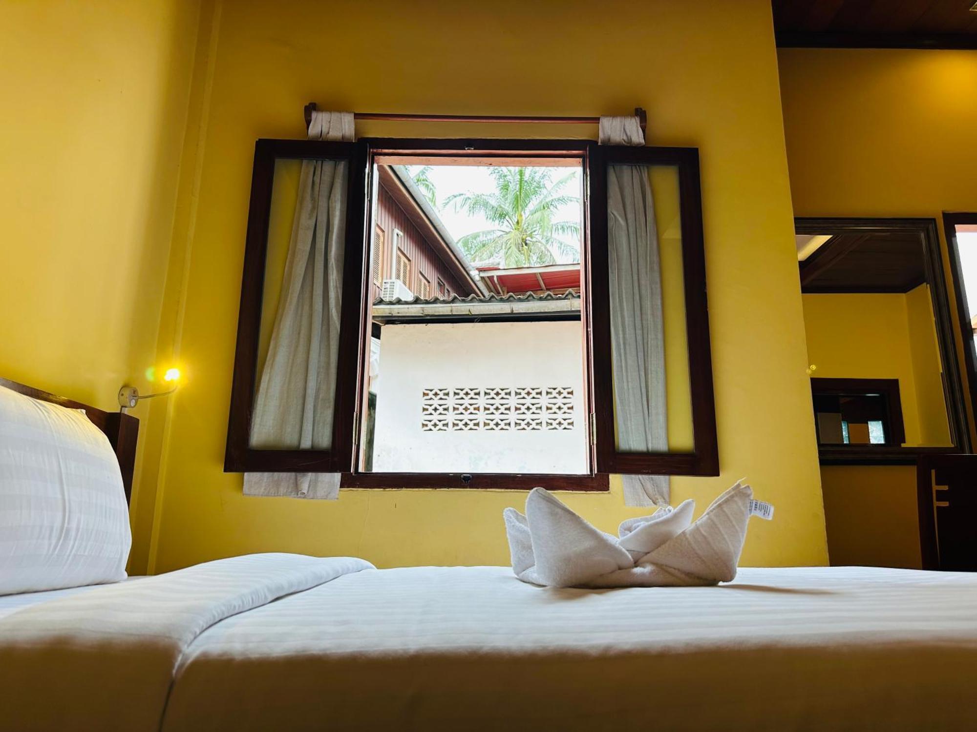 Villa Phonethip Mekong Riverside Luang Prabang Exterior photo