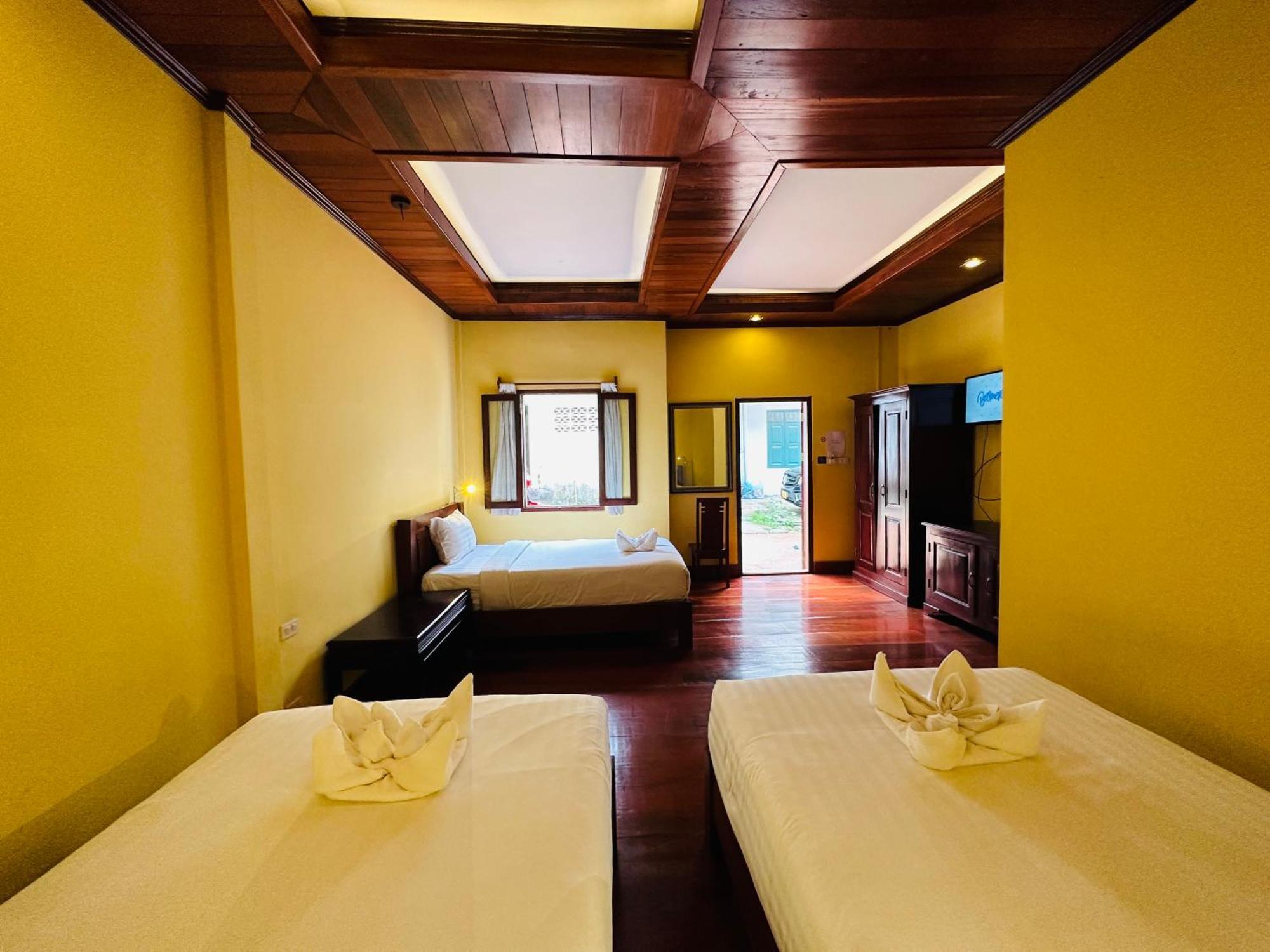 Villa Phonethip Mekong Riverside Luang Prabang Exterior photo