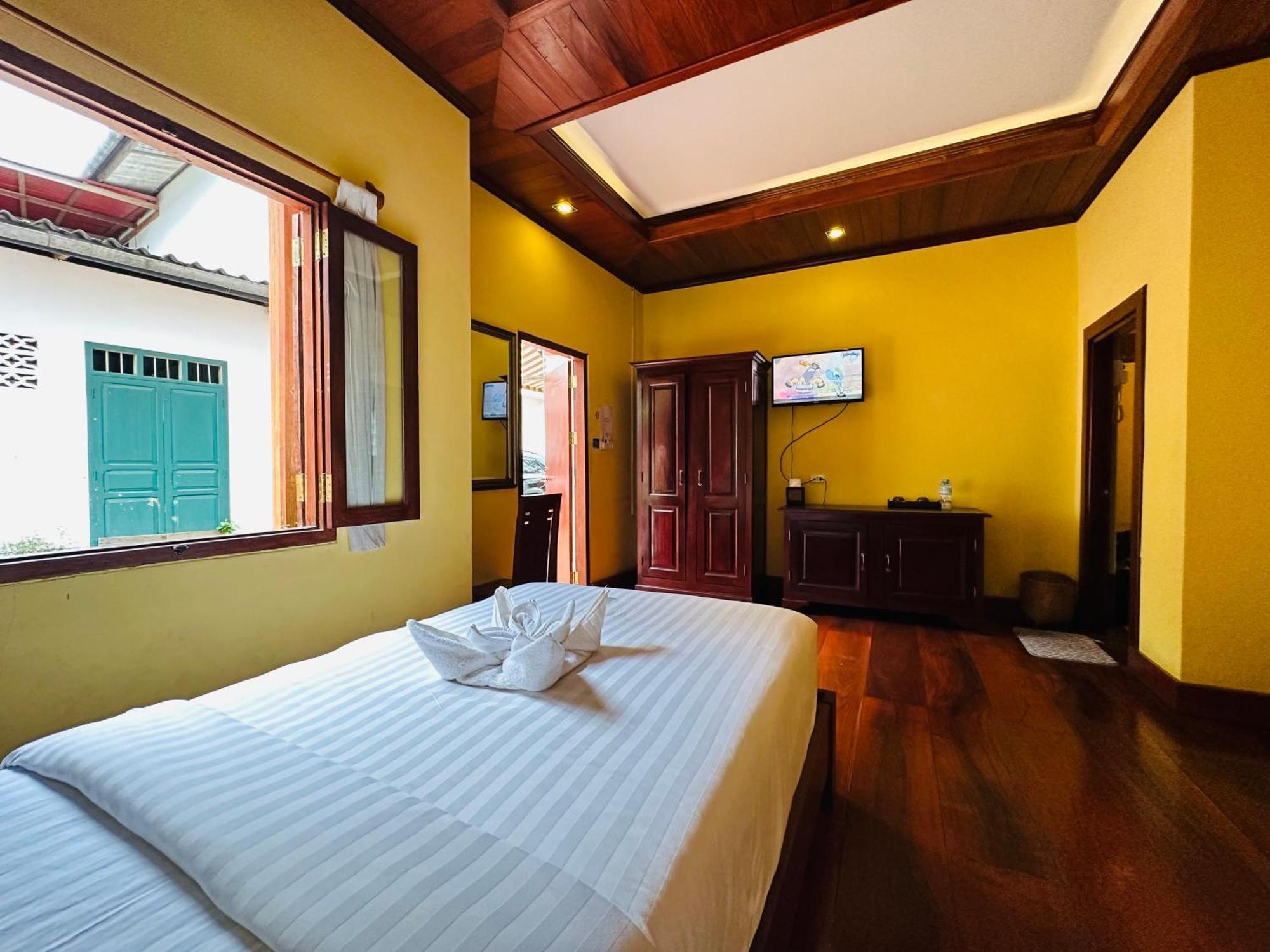 Villa Phonethip Mekong Riverside Luang Prabang Exterior photo