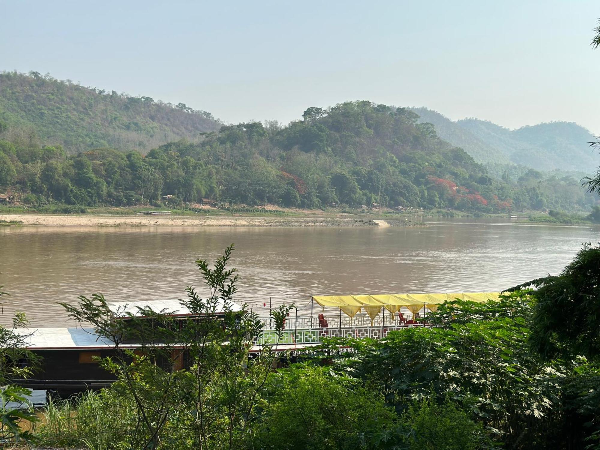 Villa Phonethip Mekong Riverside Luang Prabang Exterior photo