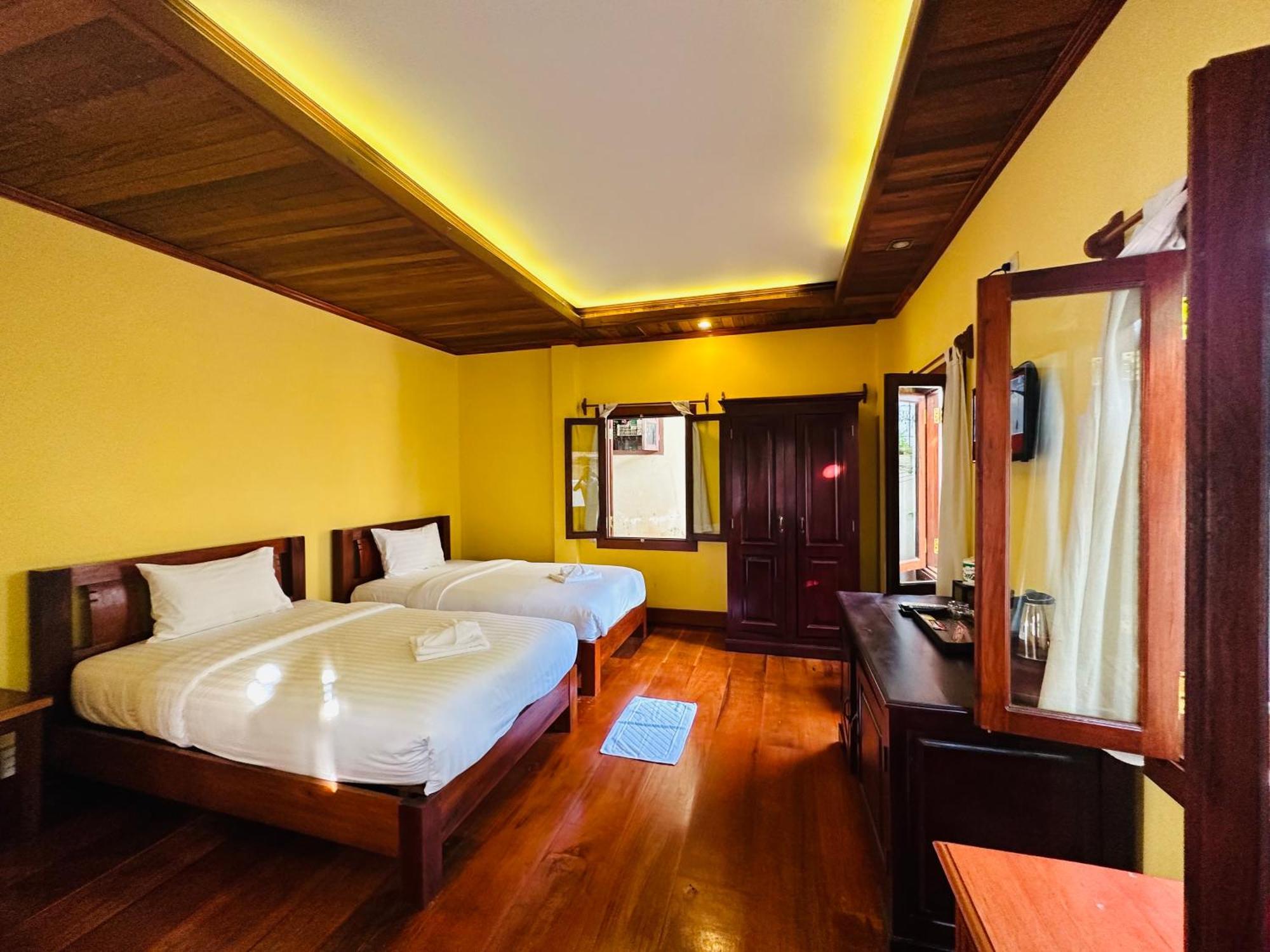 Villa Phonethip Mekong Riverside Luang Prabang Exterior photo