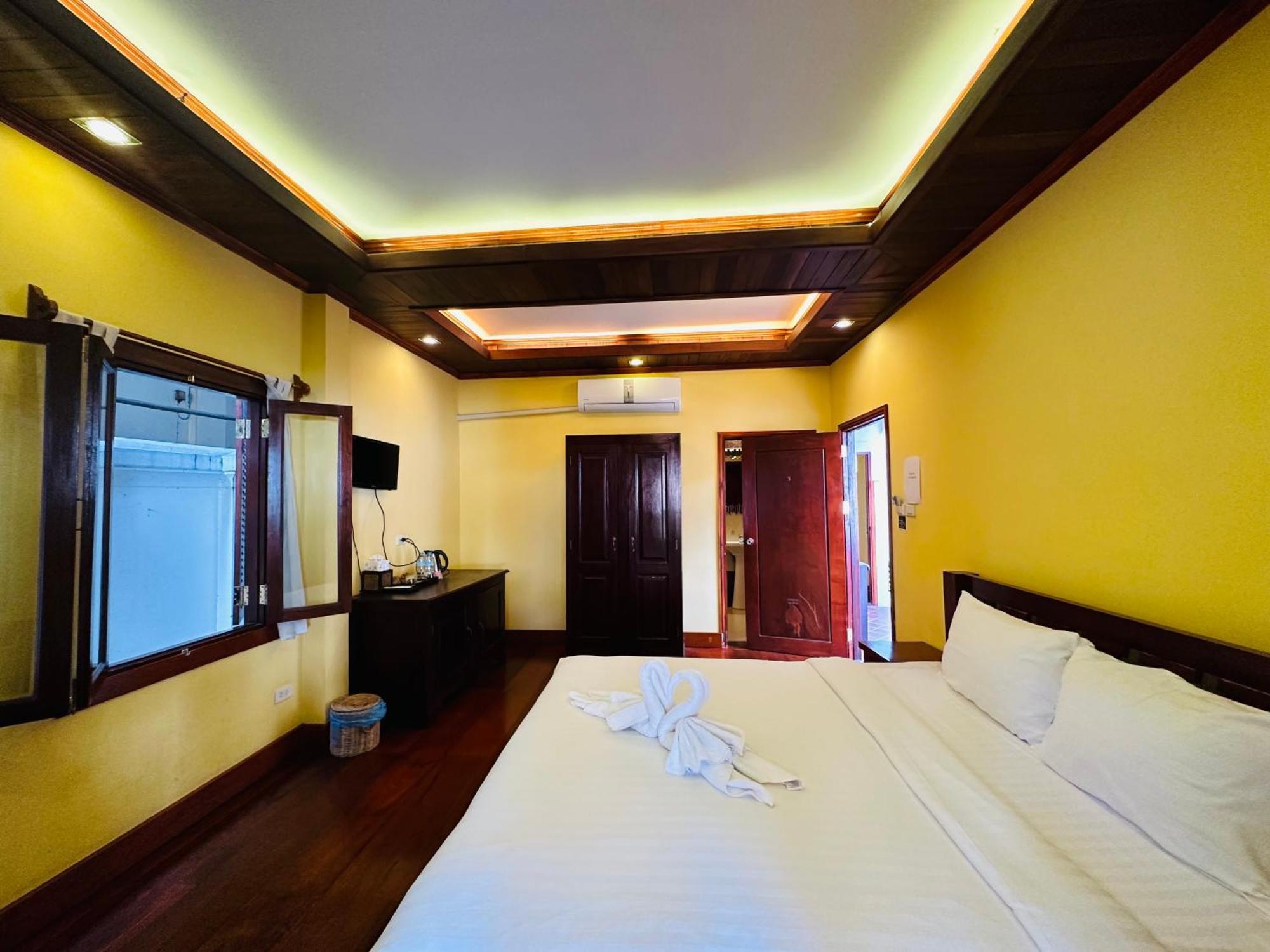 Villa Phonethip Mekong Riverside Luang Prabang Exterior photo