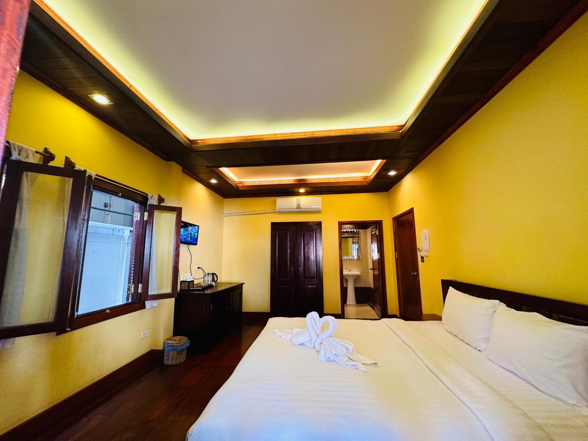 Villa Phonethip Mekong Riverside Luang Prabang Exterior photo